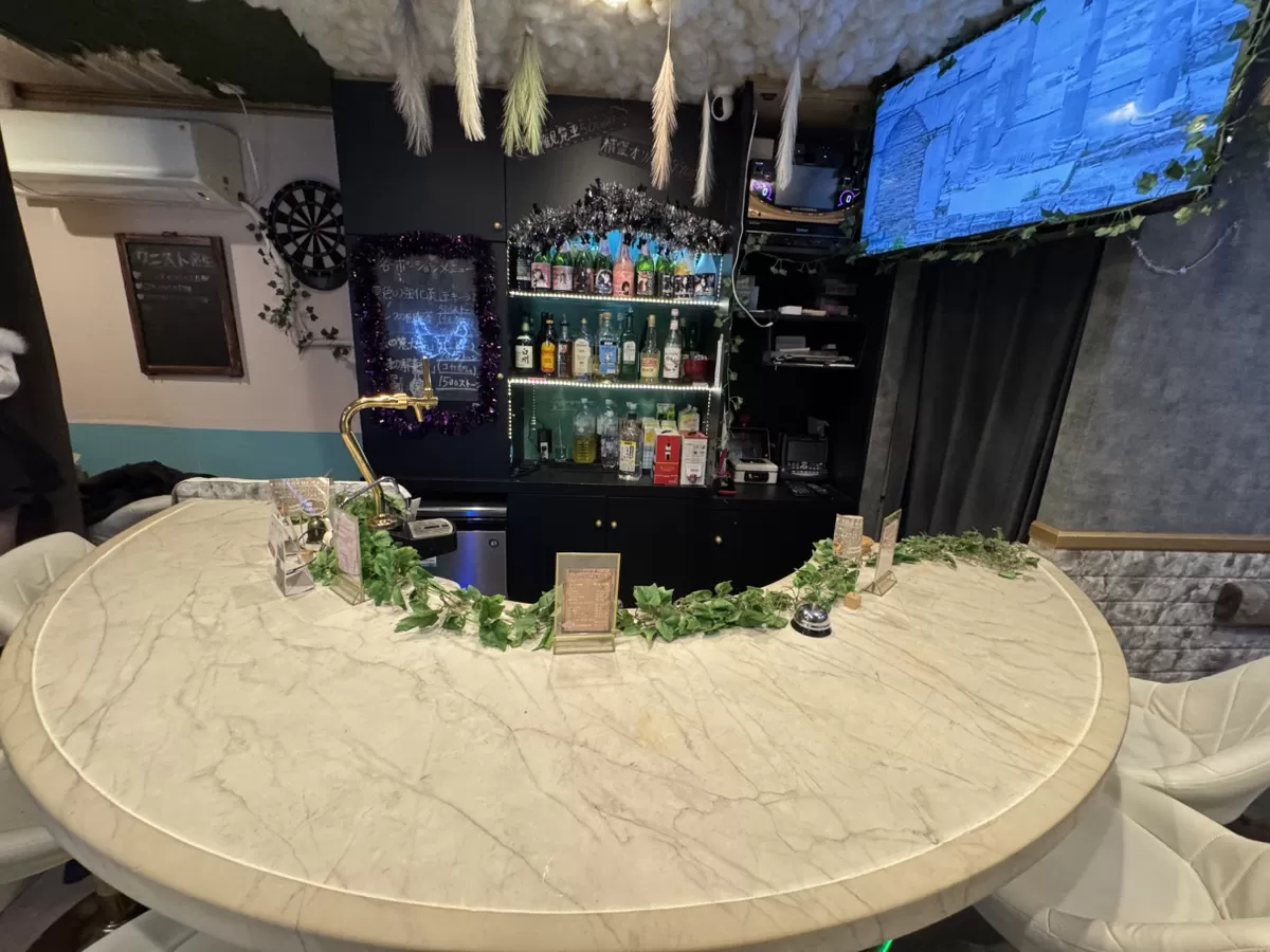 Cafe＆Bar CRYSTALの店内写真