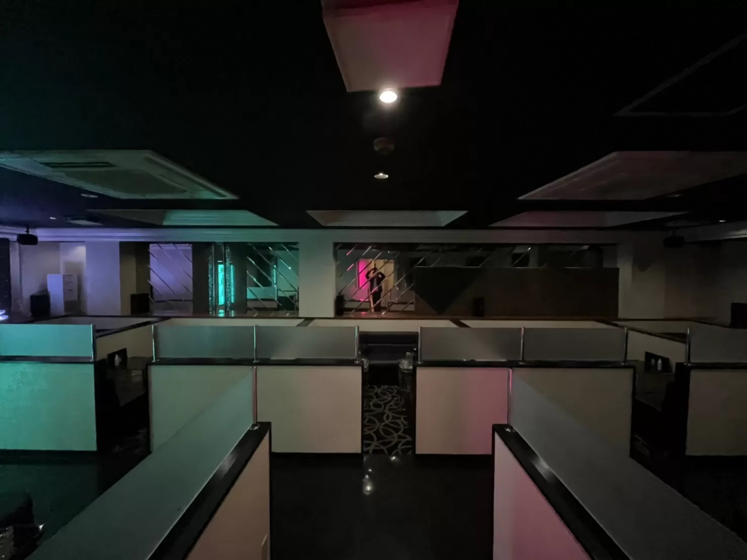 Club AMATERAS MARUGAMEの店内写真