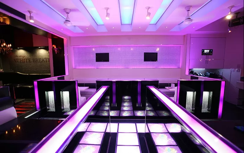Girls Lounge WHITE BREATHの店内写真