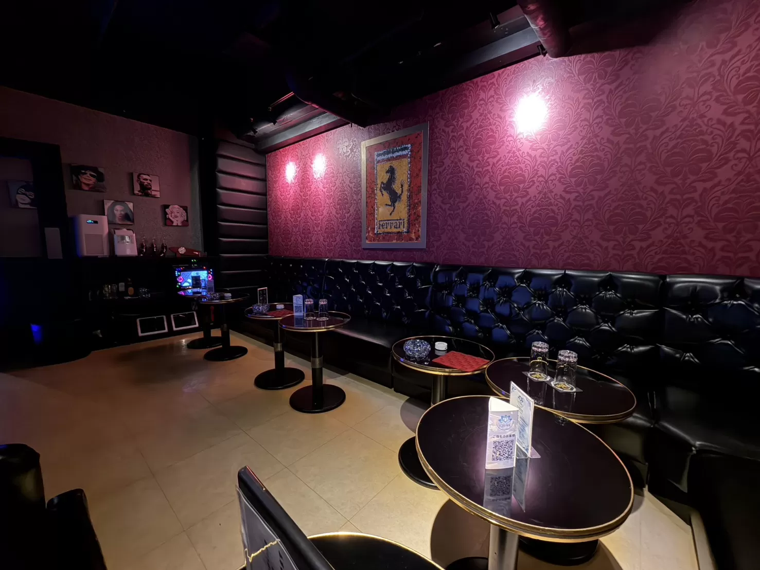 CLUB ICHIKAの店内写真