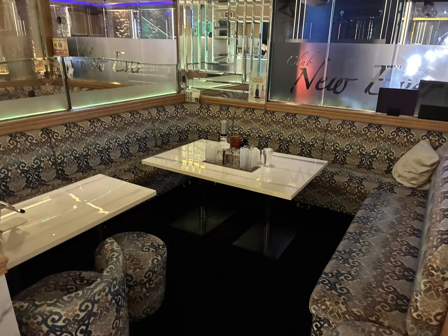 【中洲】Club New Ever（ニューエバー）の店内写真
