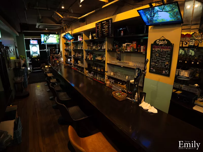 GIRL'S BAR TARANTULAの店内写真