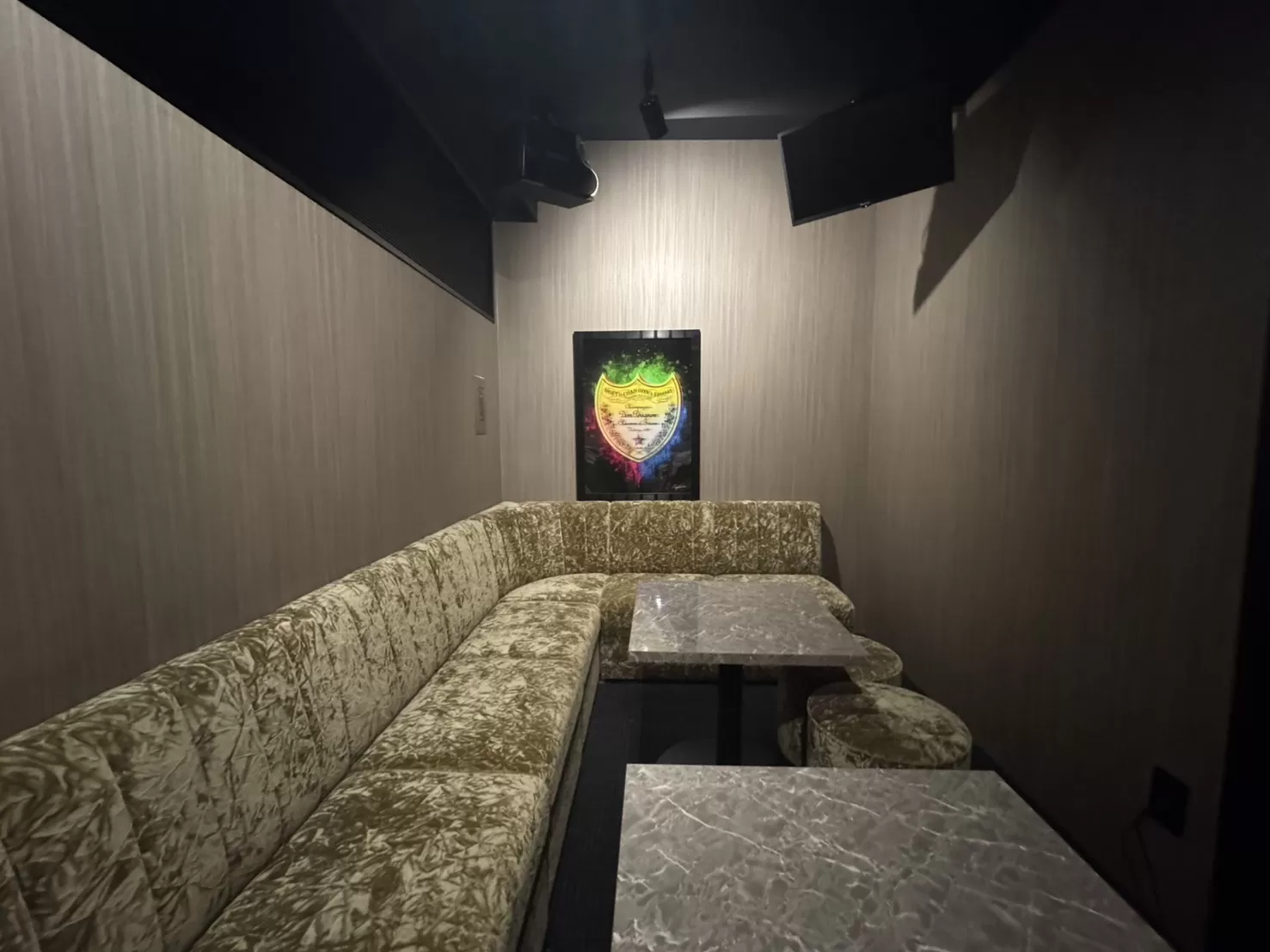 Girls Lounge Graceの店内写真