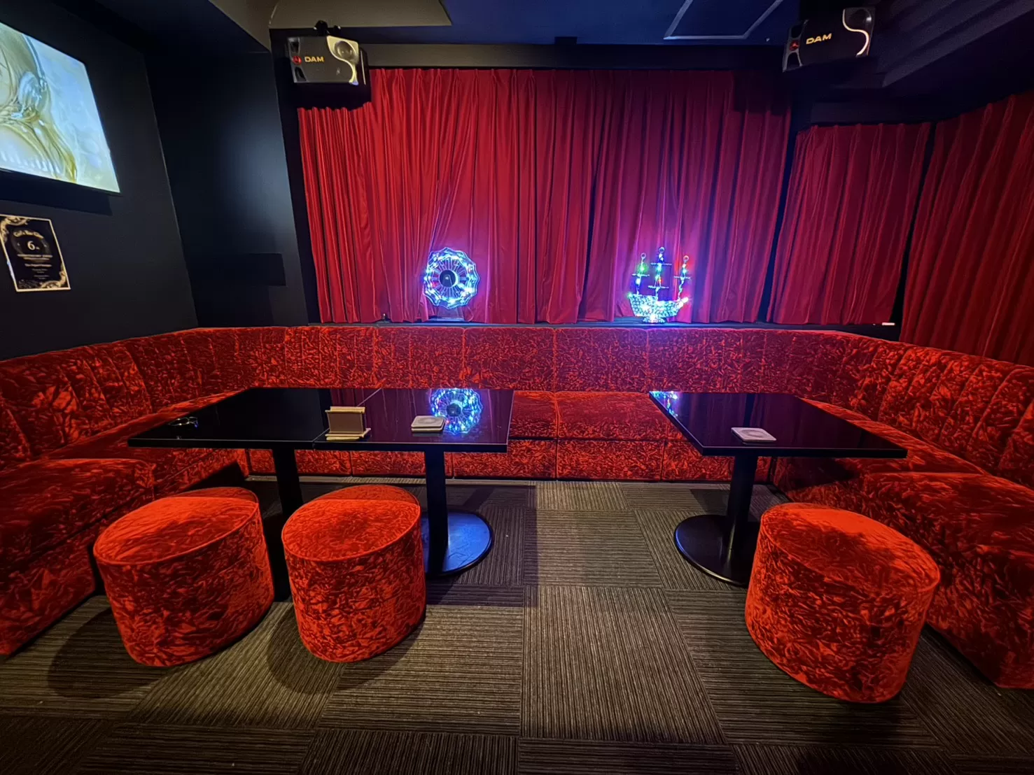 Girls Lounge Graceの店内写真