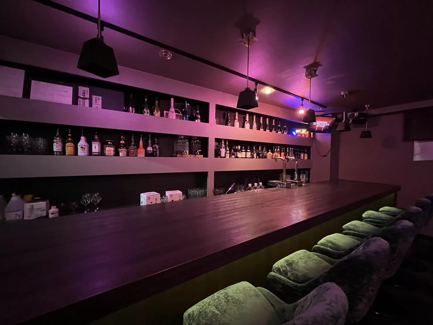 Girls Bar Gleeの店内写真