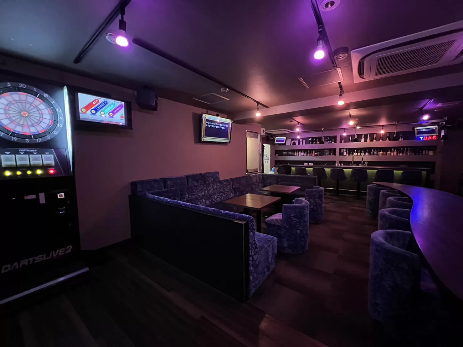 Girls Bar Gleeの店内写真