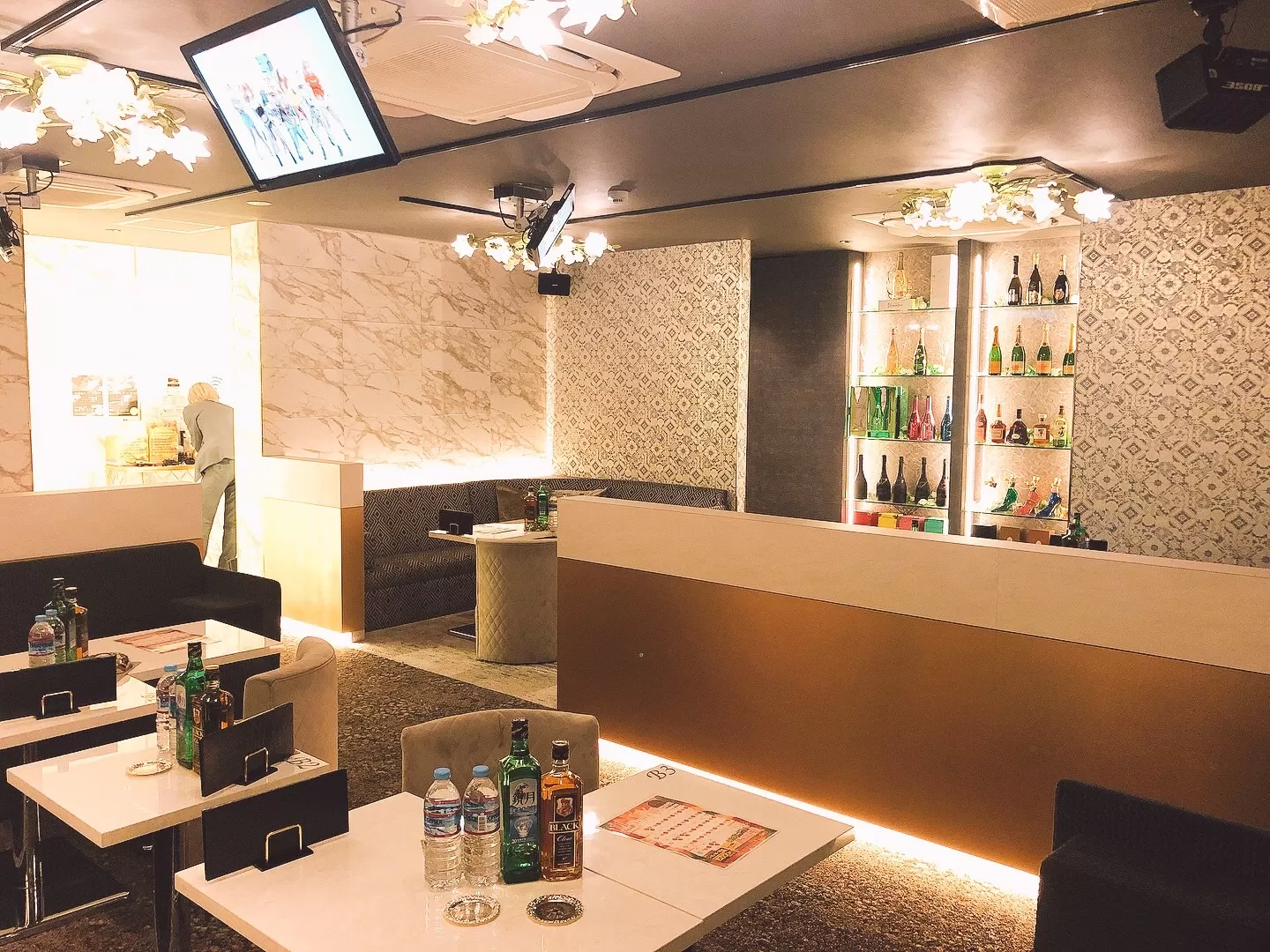 Nightplace ELM Gardenの店内写真