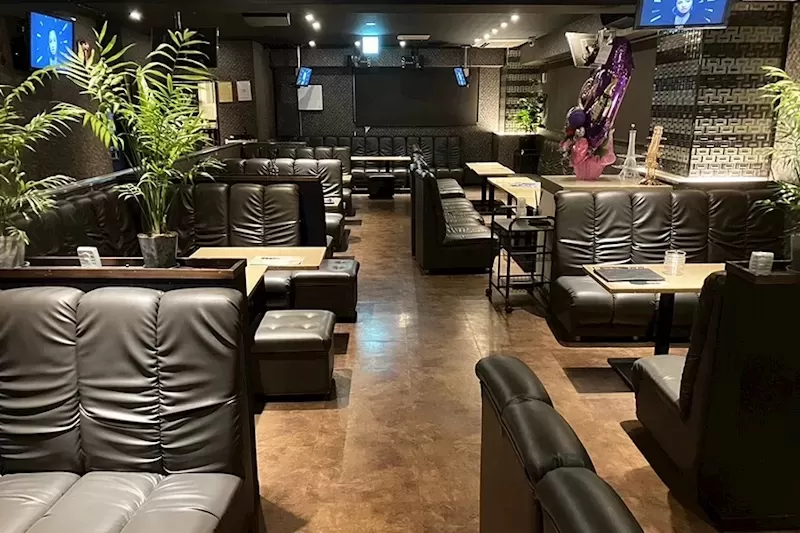S-CLASSの店内写真