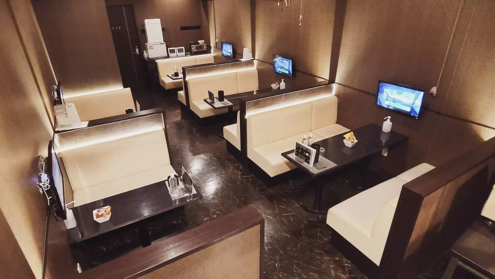 Lounge CEREJEIRAの店内写真