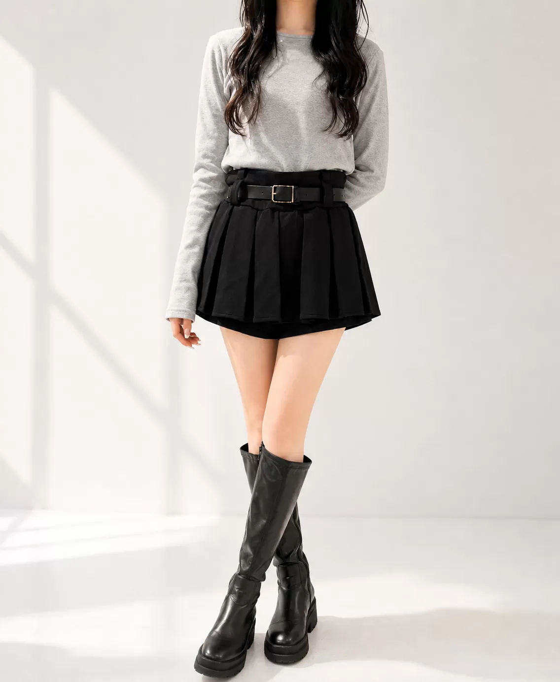 Girls Bar Cherryの衣装・制服
