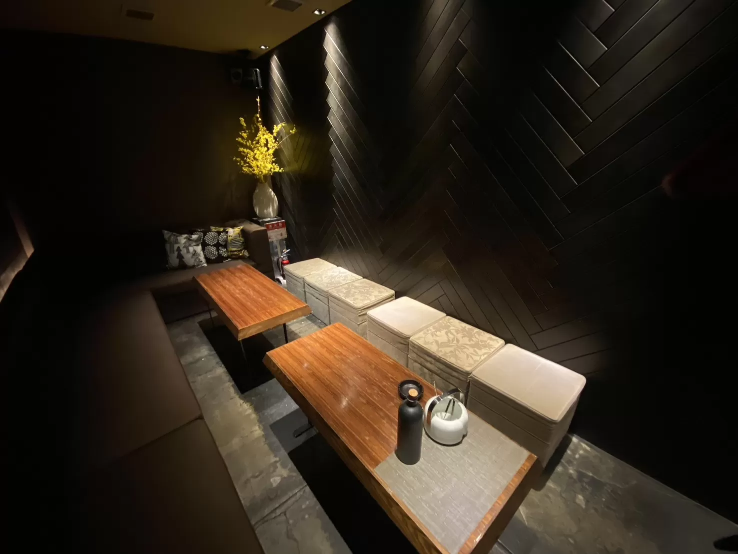 バー ひづきの店内写真