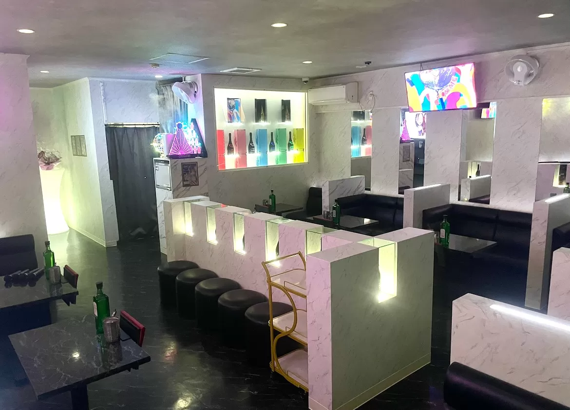 CLUB Reveの店内写真
