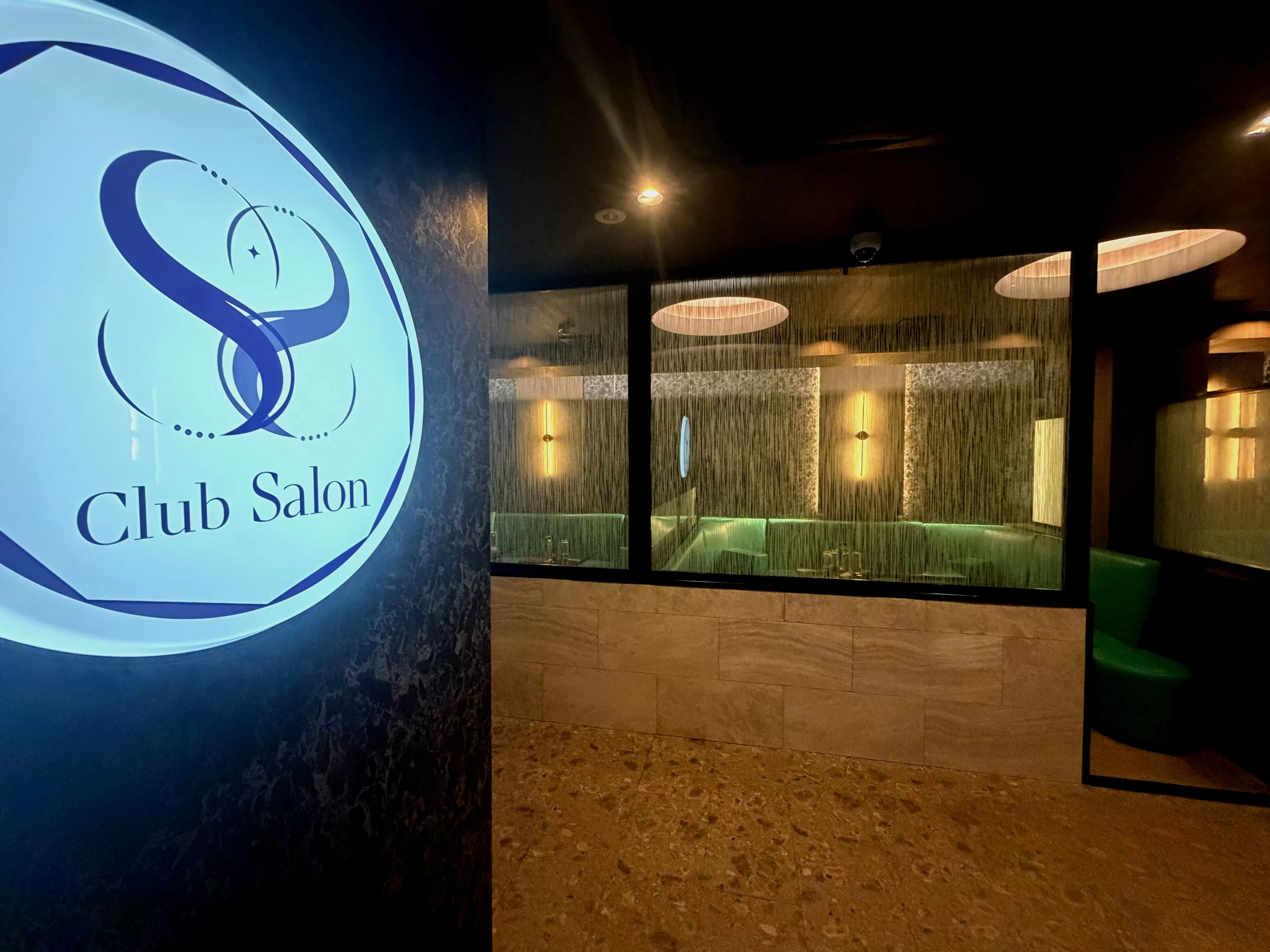 Club Salonの店内写真