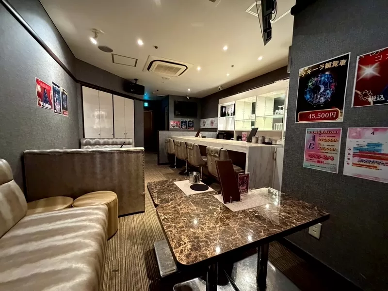 Lounge Mioの店内写真