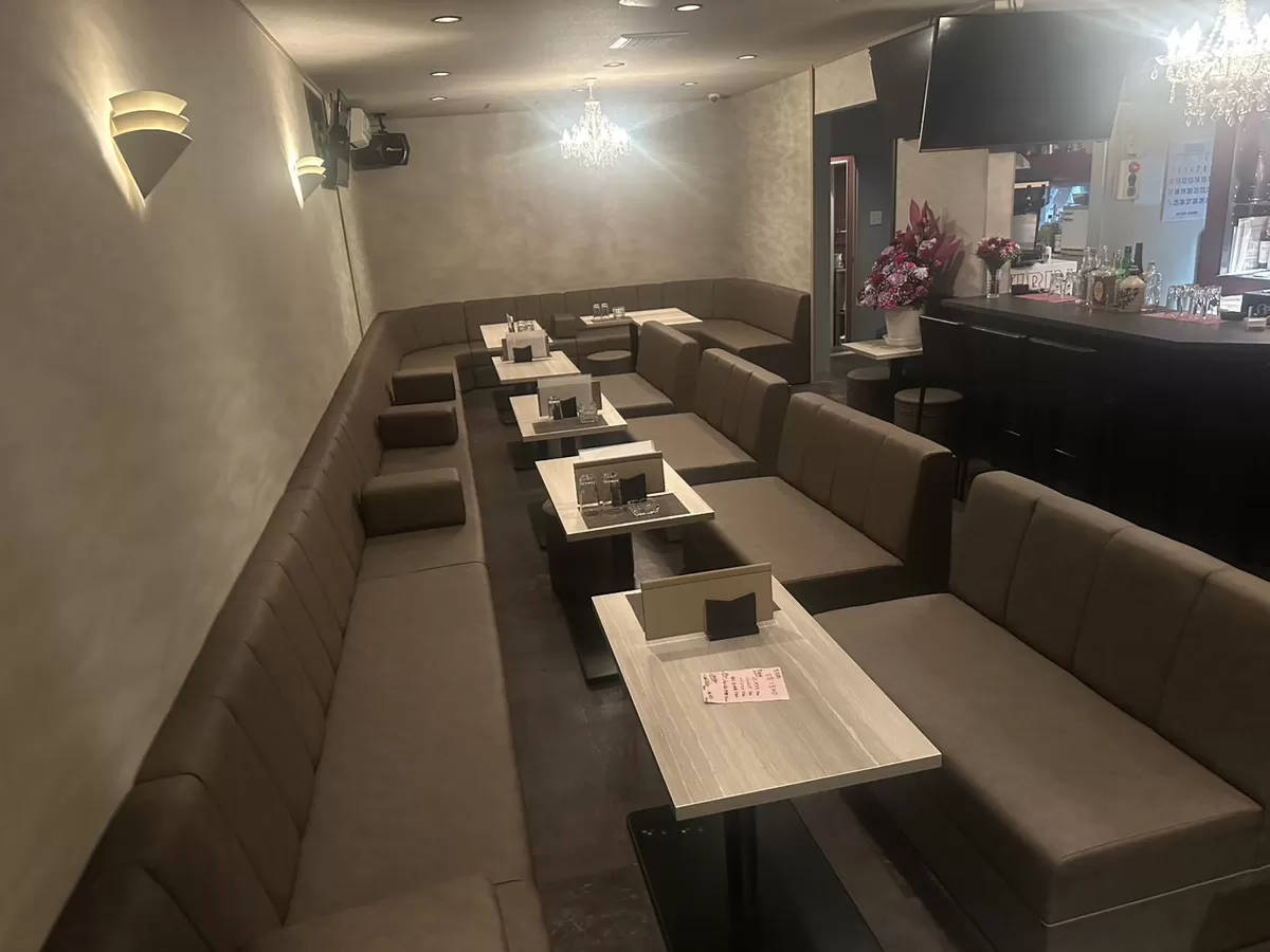 スナック川の店内写真