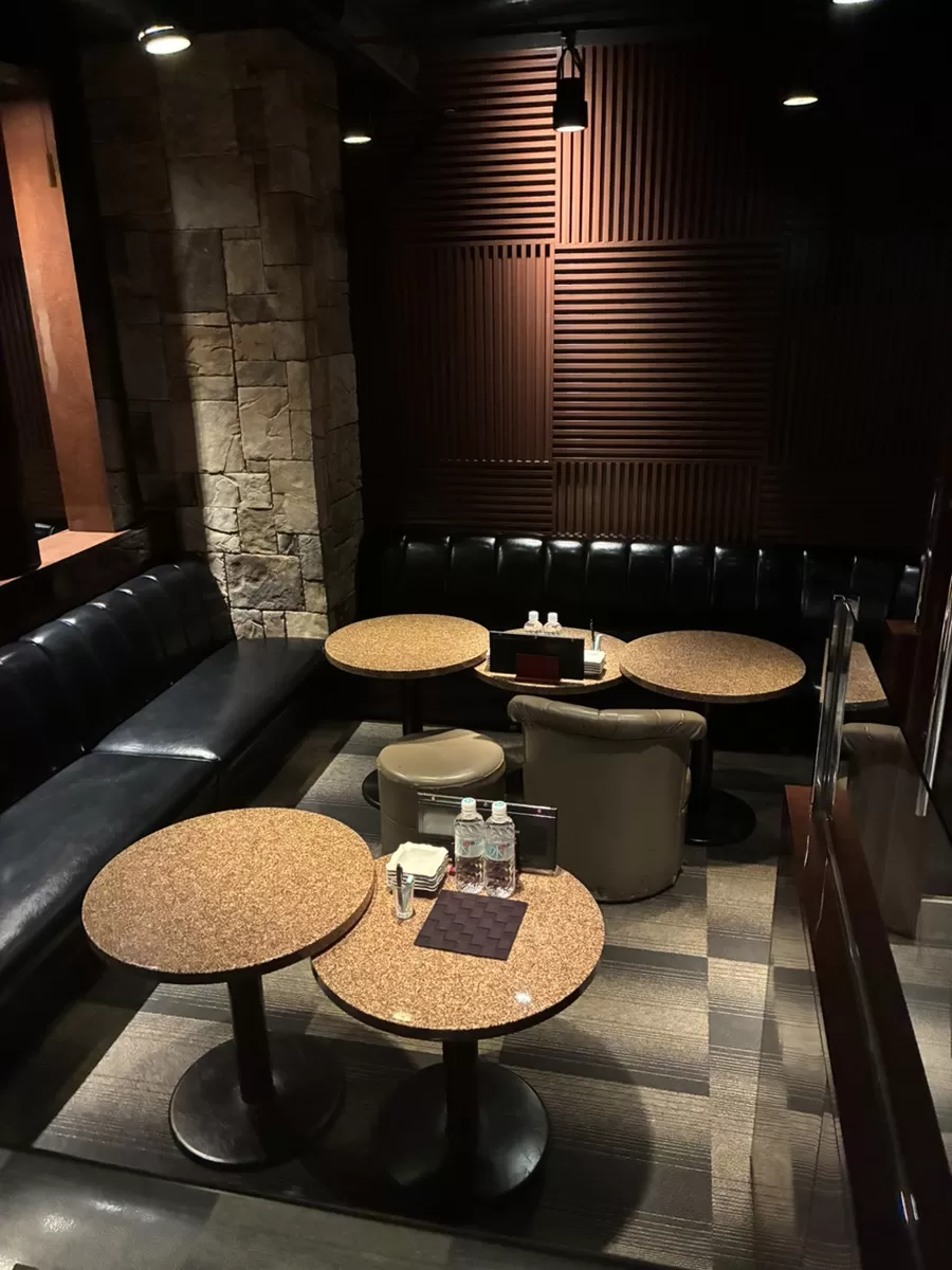 club DEARESTの店内写真