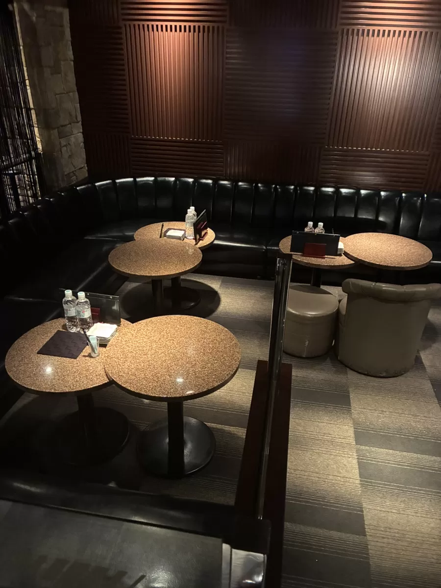 club DEARESTの店内写真