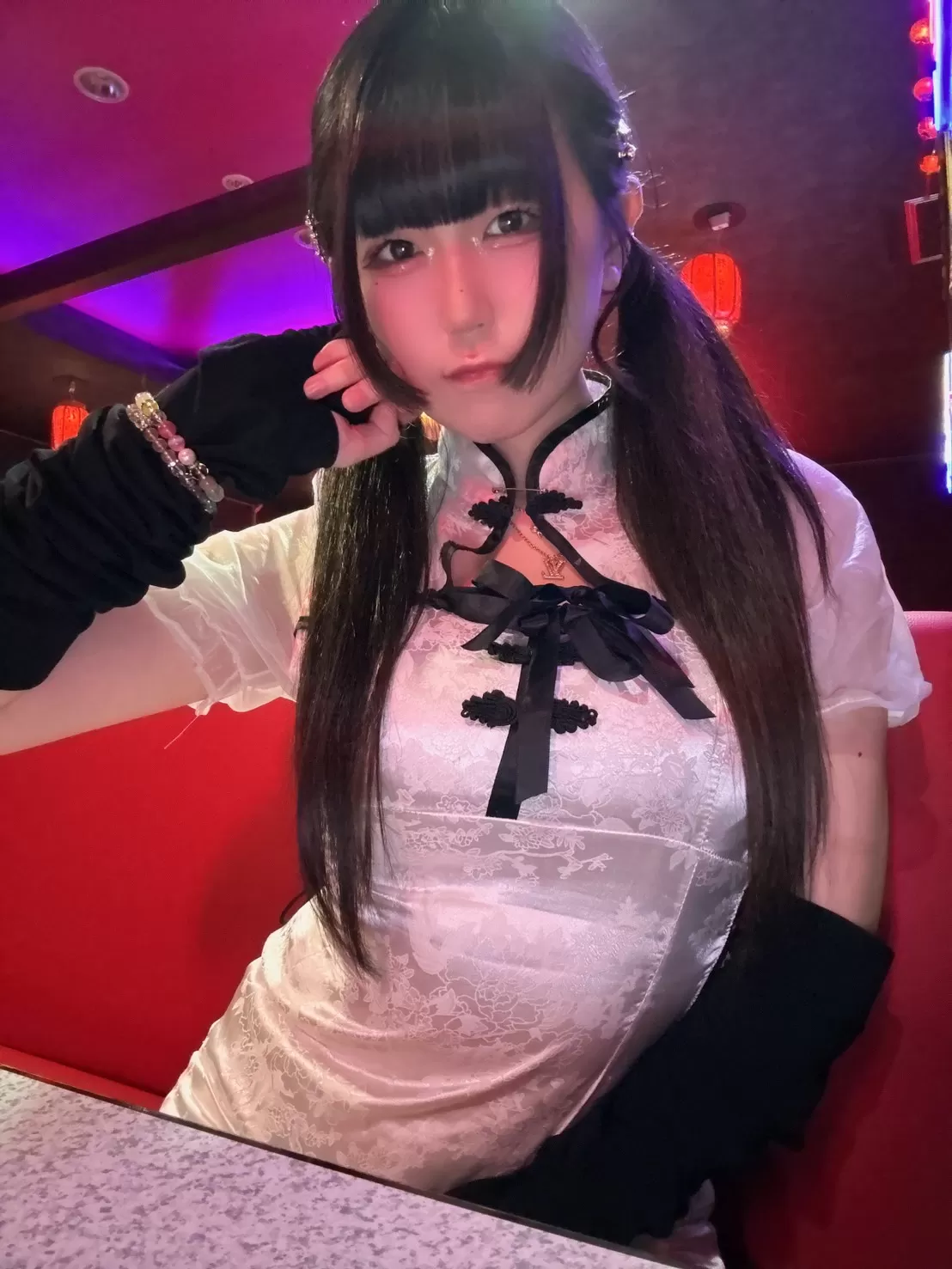 居酒屋×美少女 九龍く～ろんの衣装・制服
