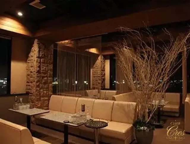 CLUB CRESの店内写真