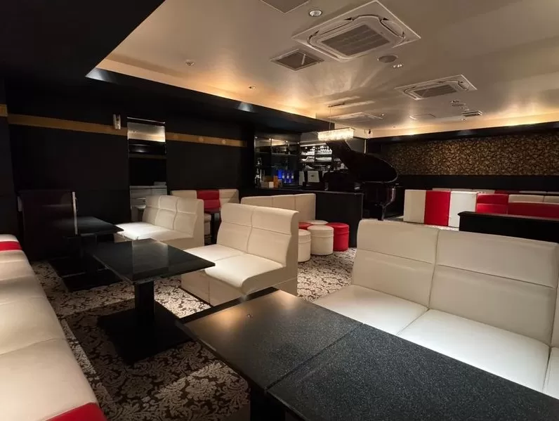TSUBAKI Lounge(ツバキラウンジ)の店内写真