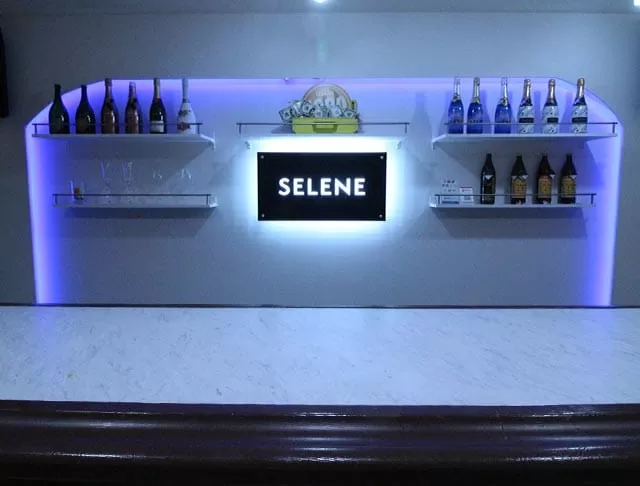 SELENEの店内写真