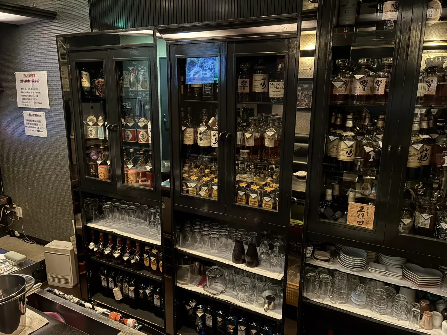 スナック カルネの店内写真