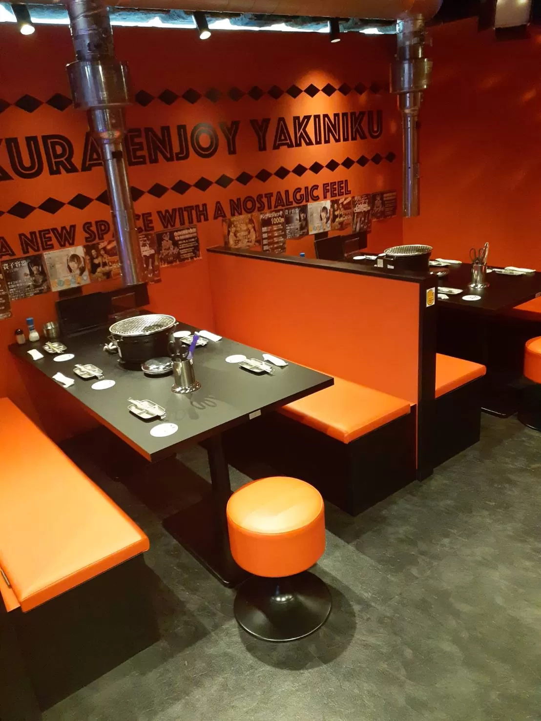 焼肉とバニーガール小倉店の店内写真