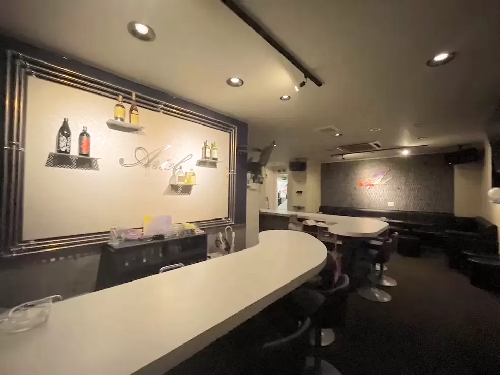 snack Arielの店内写真