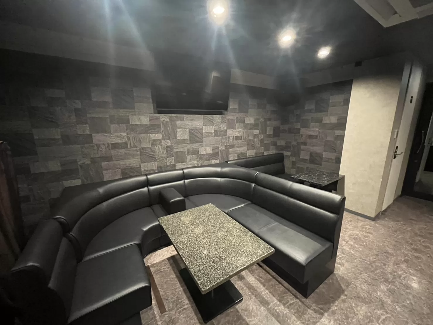 CONCEPT BAR NECTIO (コンセプトバー ネクティオ）の店内写真