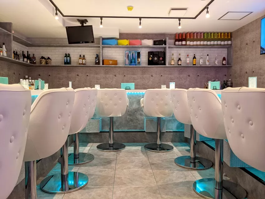 Girls Lounge WHITEの店内写真