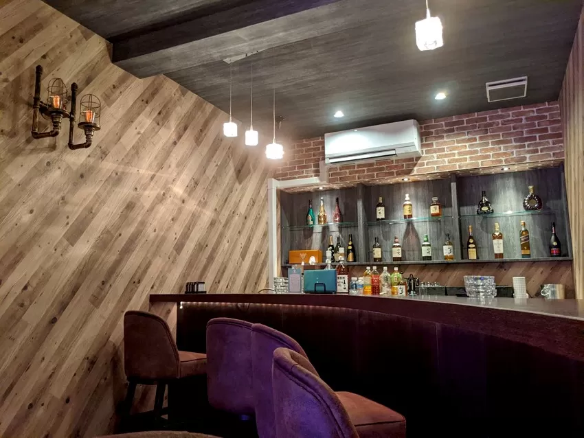 Girls Lounge WHITEの店内写真