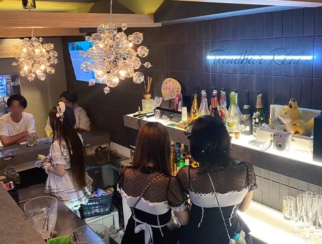 TREND BAR REMの店内写真