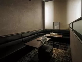 VARUNA (ヴァルナ)の店内写真