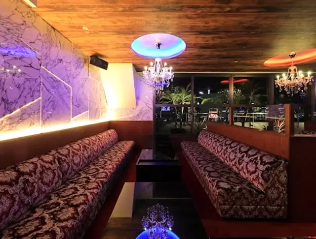 club Rossoの店内写真