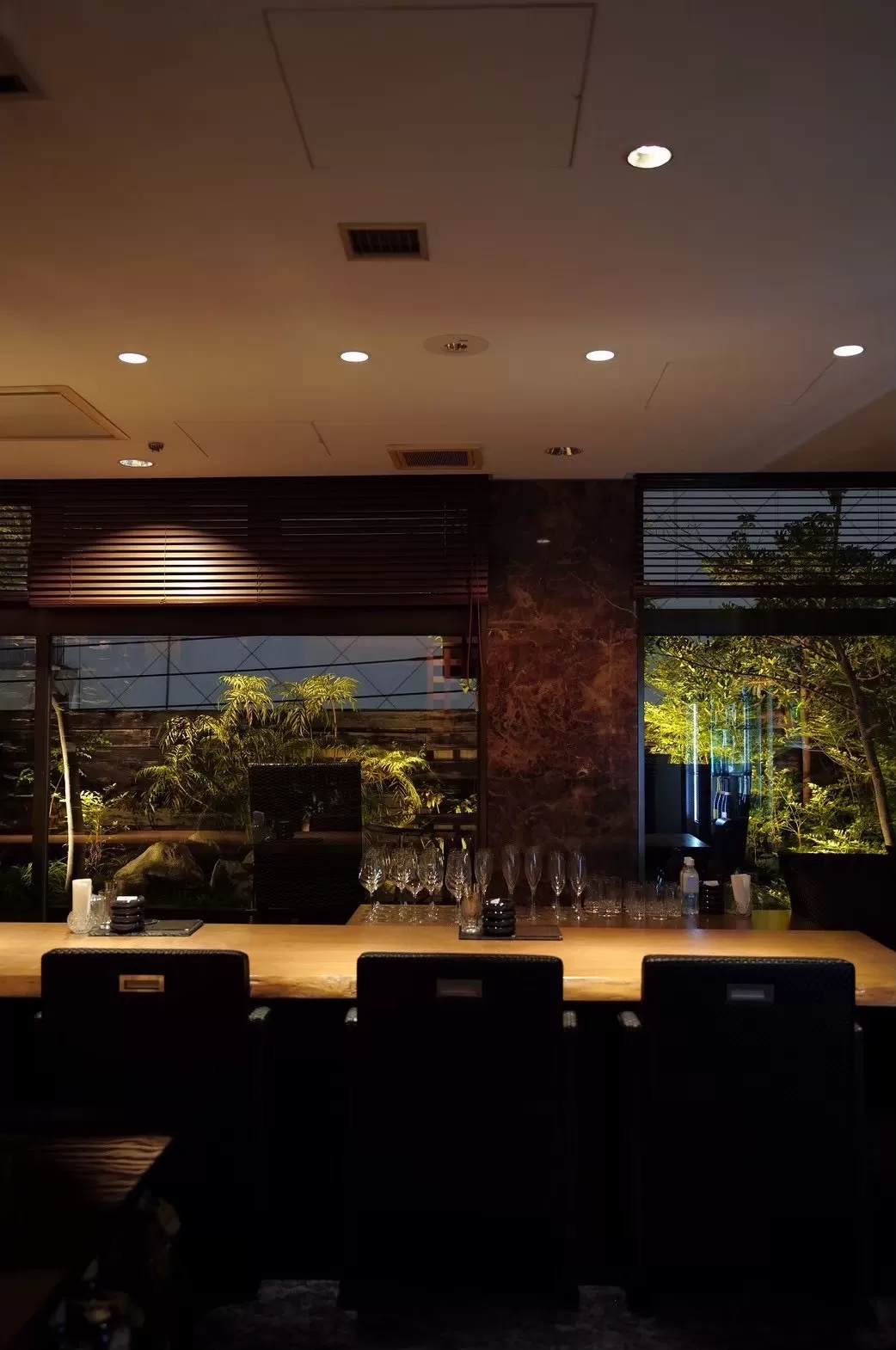 メンバーズしらべの店内写真