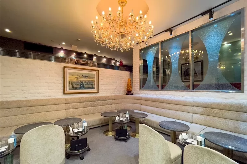 CLUB LINEARの店内写真