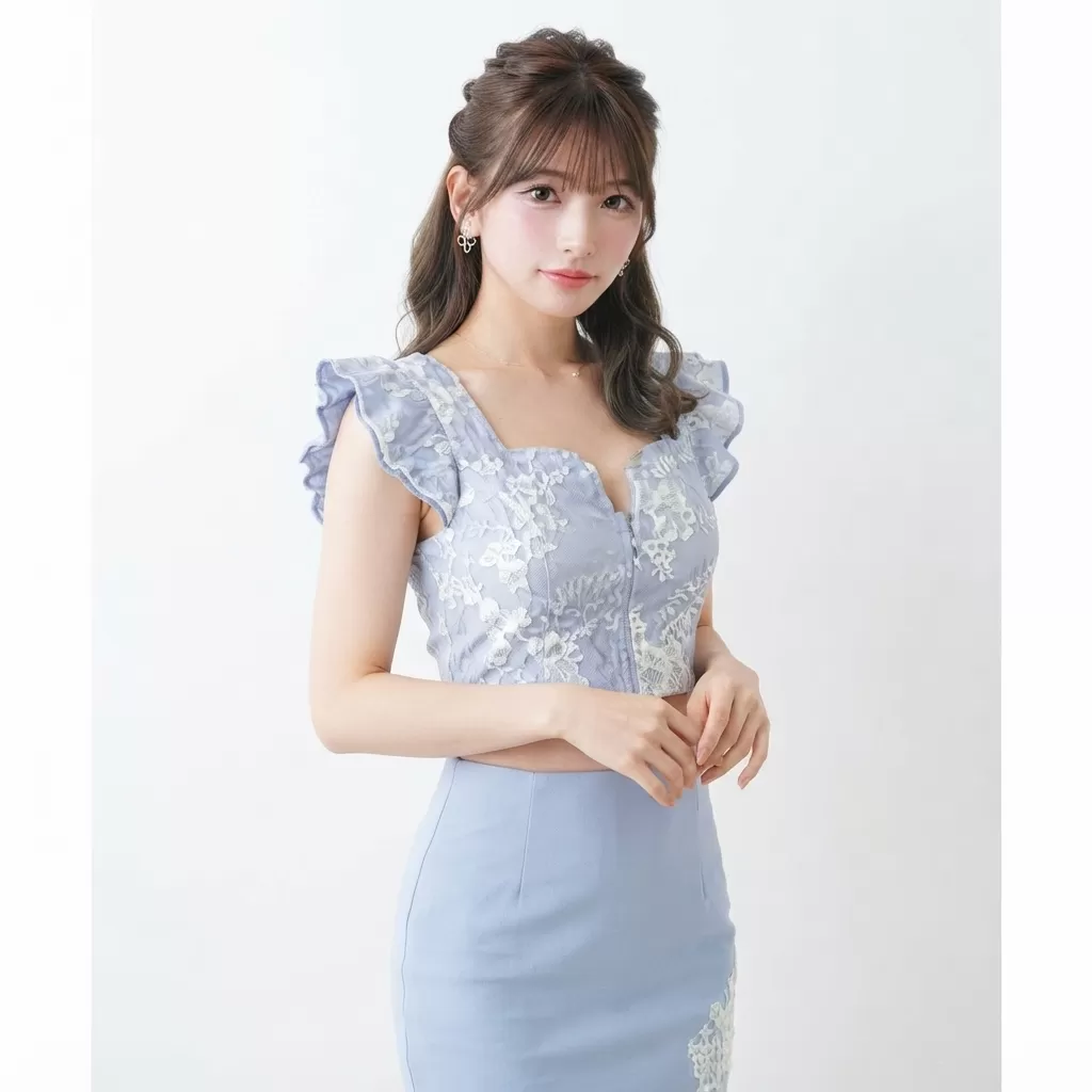 Lotus（ロータス）の衣装・制服