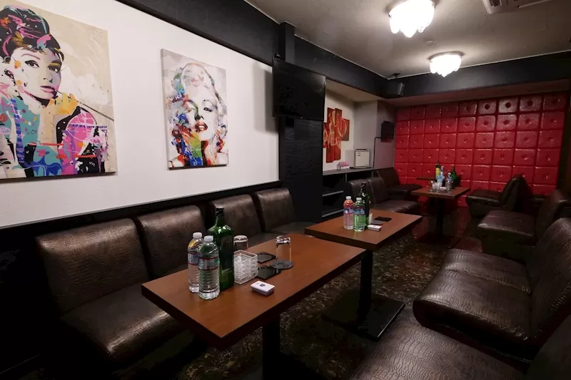 NEW CLUB ONEの店内写真