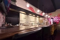 SHUNGA 仙台店の店内写真