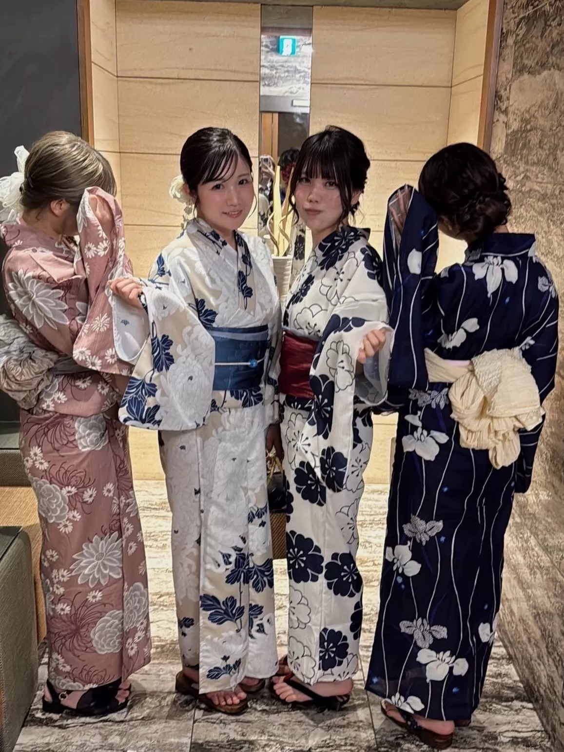 CAMELLIAのフォトギャラリー