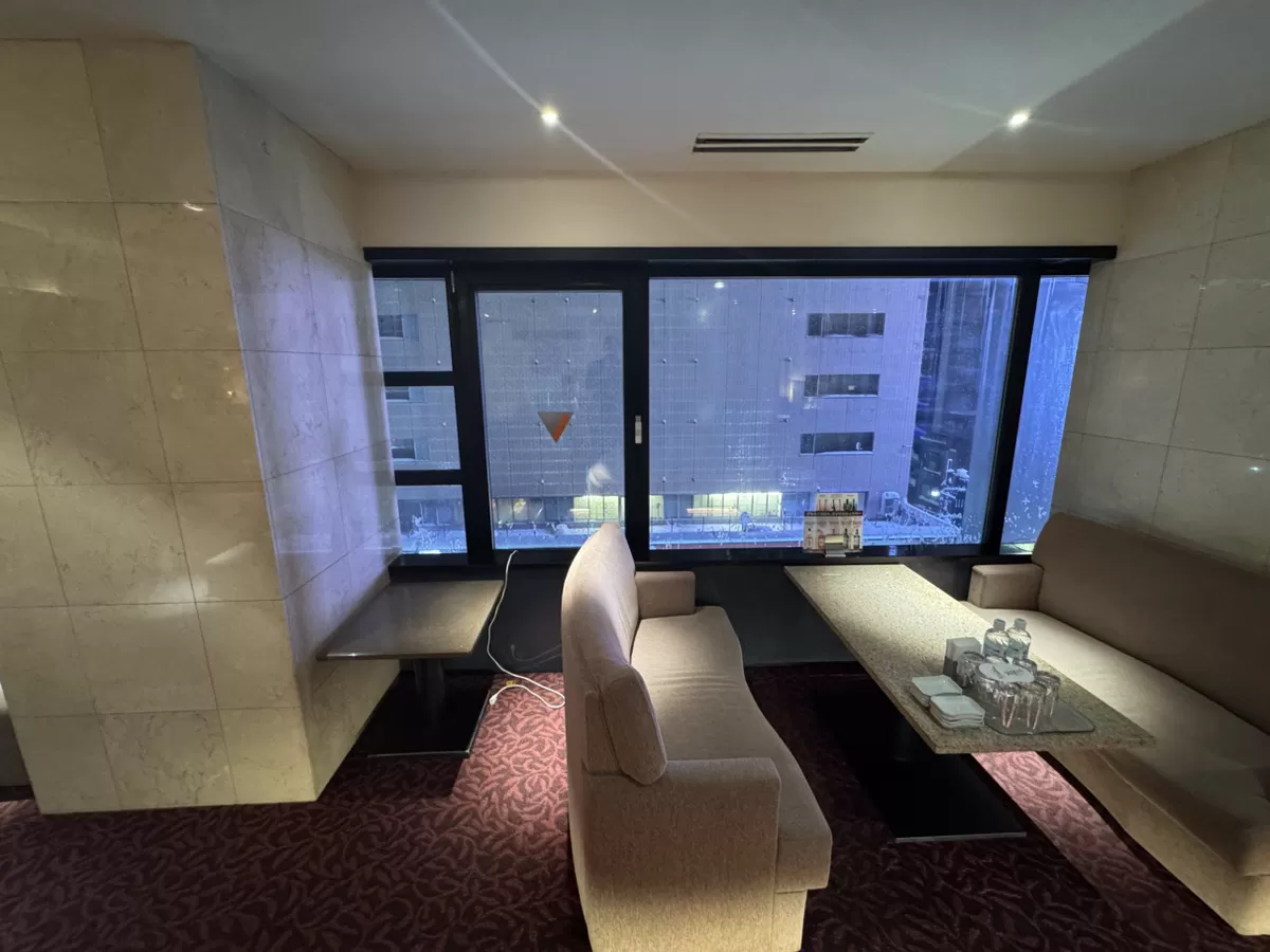 Lounge VIVEREの店内写真