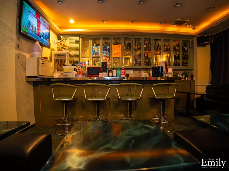 ラウンジBAR cina～シナ～の店内写真