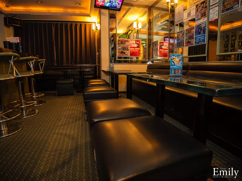 ラウンジBAR cina～シナ～の店内写真