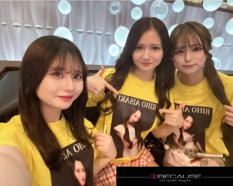 BECAUSEのフォトギャラリー