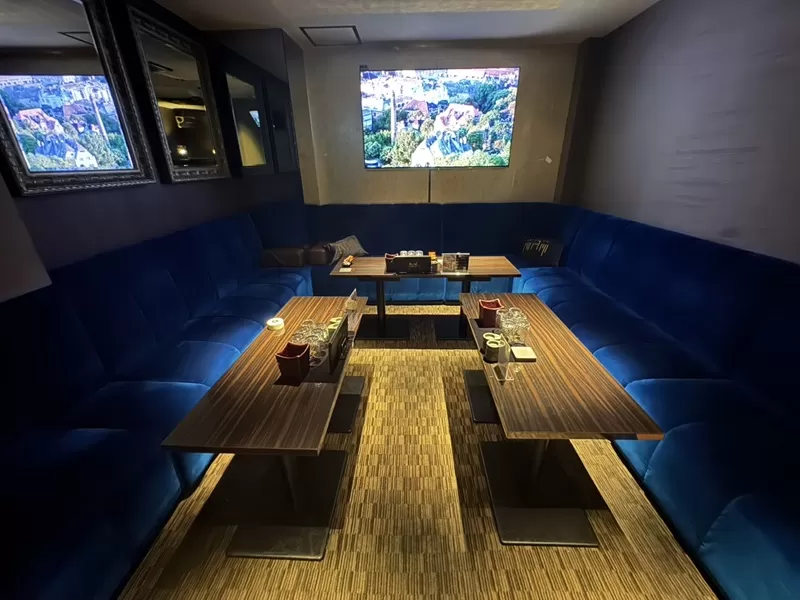 CLUB KAGEROの店内写真