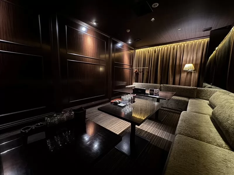 CLUB KAGEROの店内写真