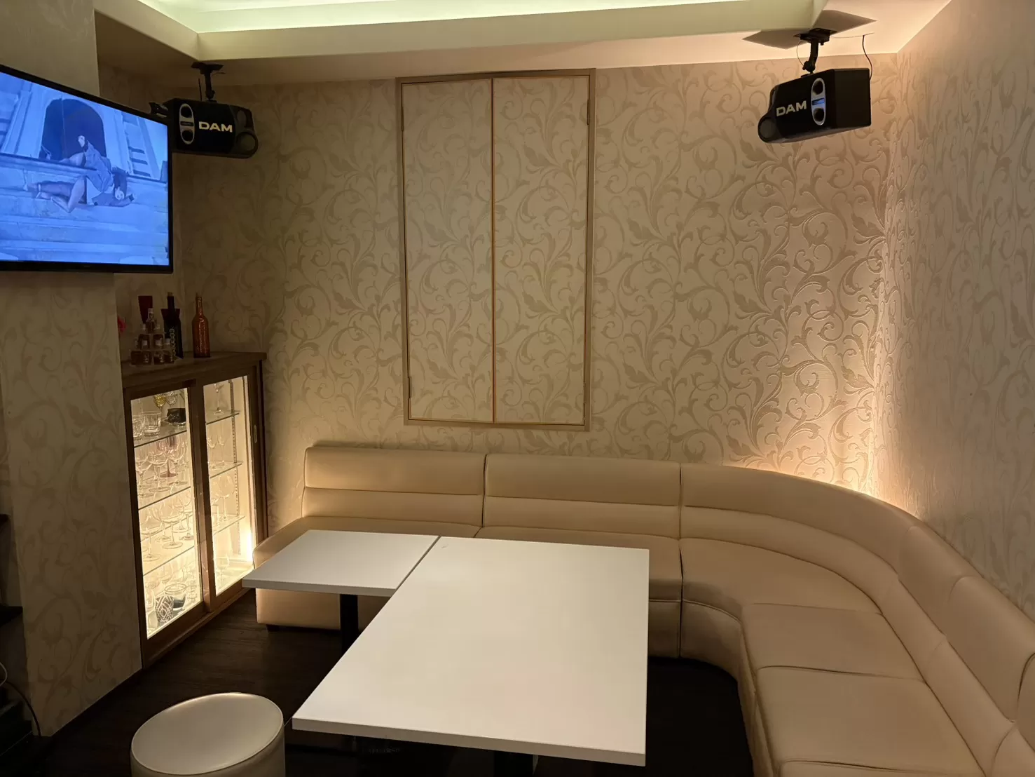 Lounge Marieの店内写真