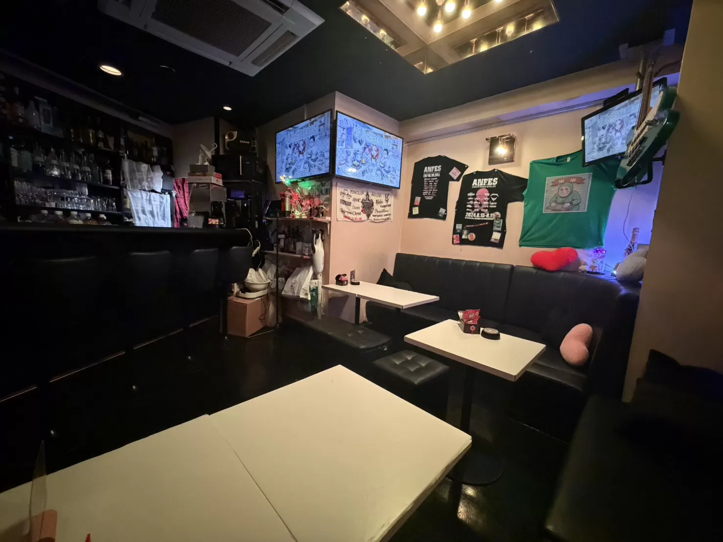 Cafe & Bar ANTIQUEの店内写真
