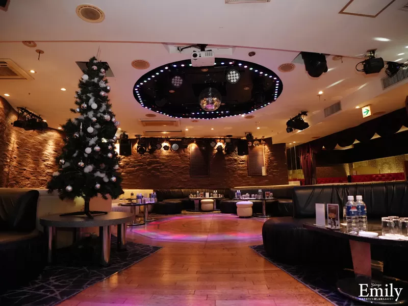 蘭〇の店内写真