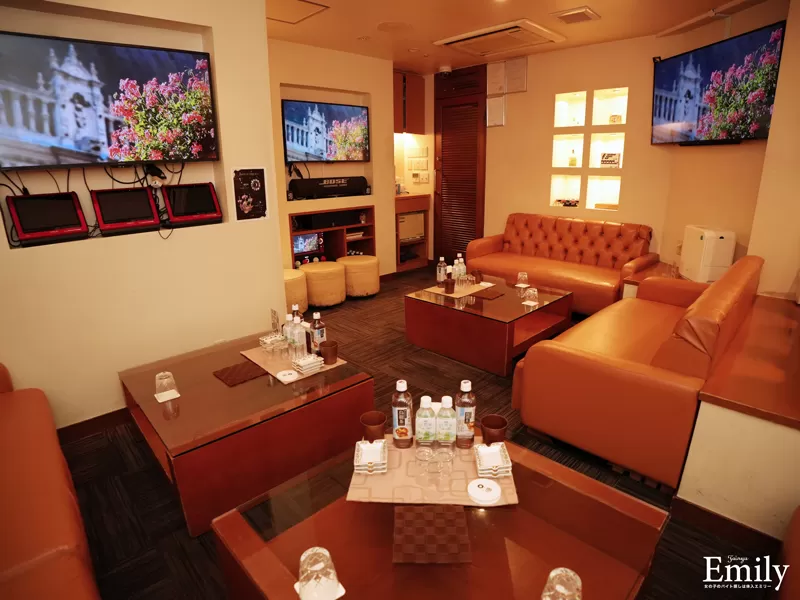 蘭〇の店内写真